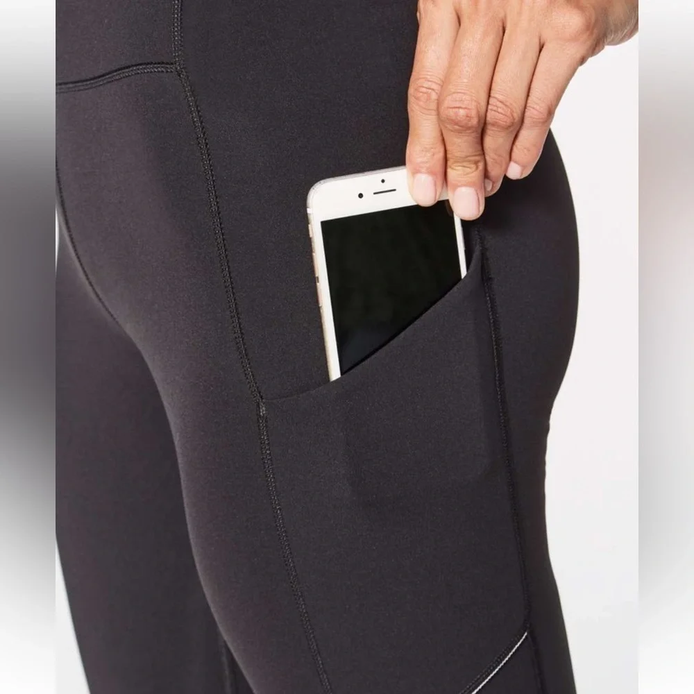 Lululemon Speed Up Crop 21